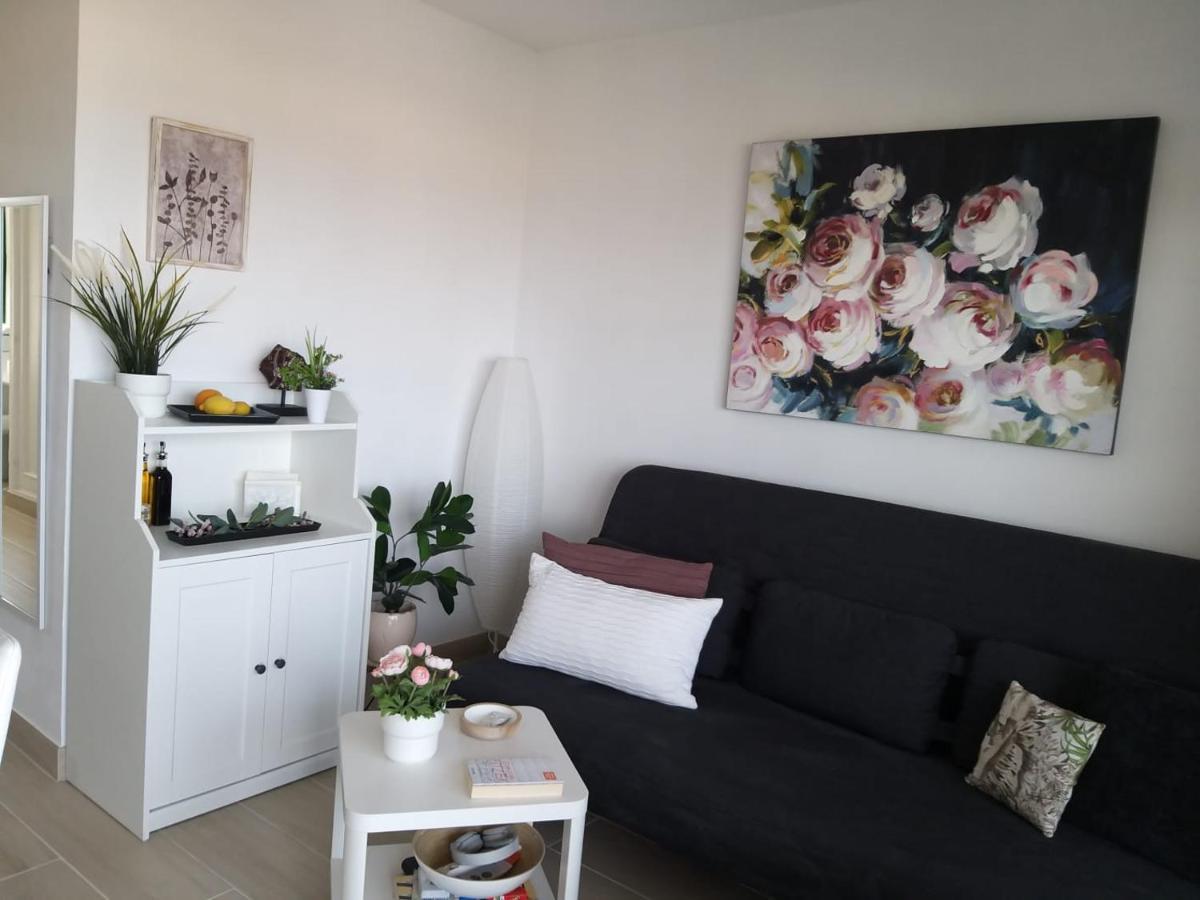 Neu Renoviertes, Huebsches Und Gemuetliches Appartement Mit Balkon Und Meerblick 科斯塔德安提瓜 外观 照片