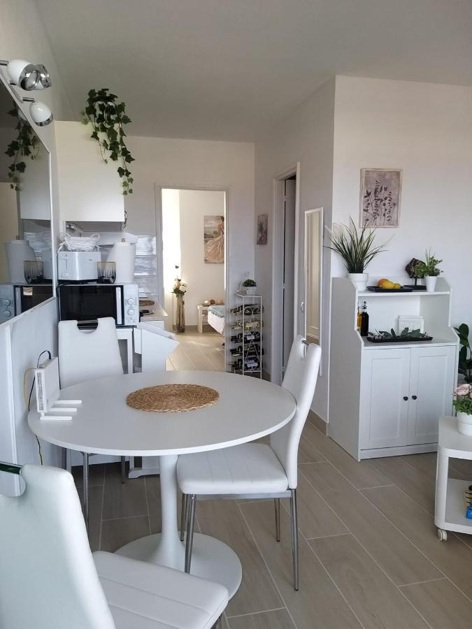 Neu Renoviertes, Huebsches Und Gemuetliches Appartement Mit Balkon Und Meerblick 科斯塔德安提瓜 外观 照片